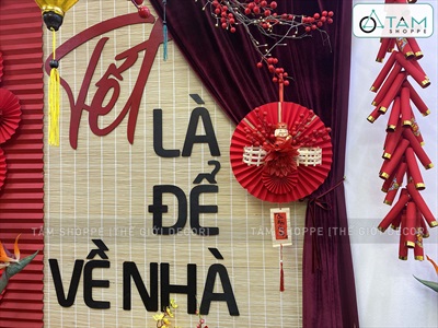 Vòng treo cửa Tết Quạt nhung đỏ nơ tre ĐK30cm VTC-T-43